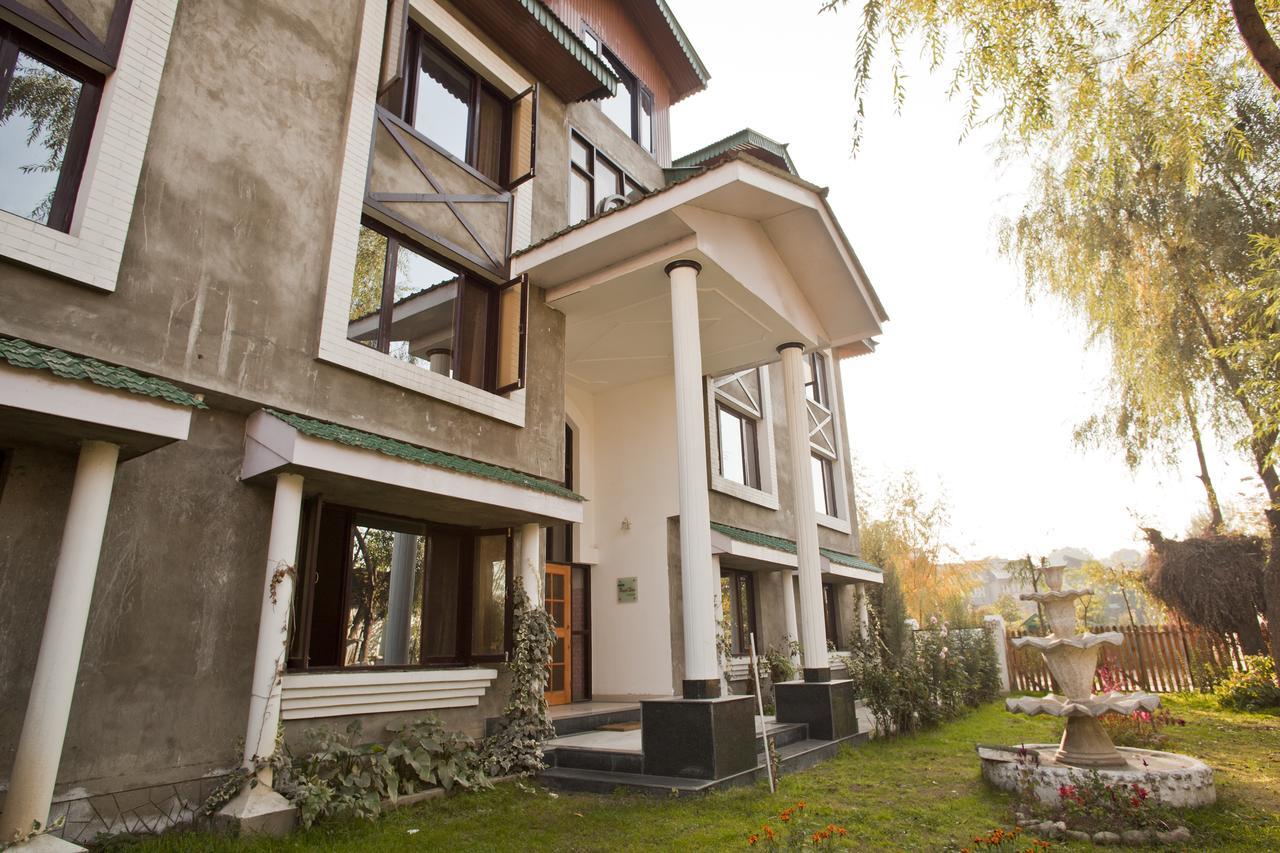 Royal Star Inn Srīnagar Exterior foto